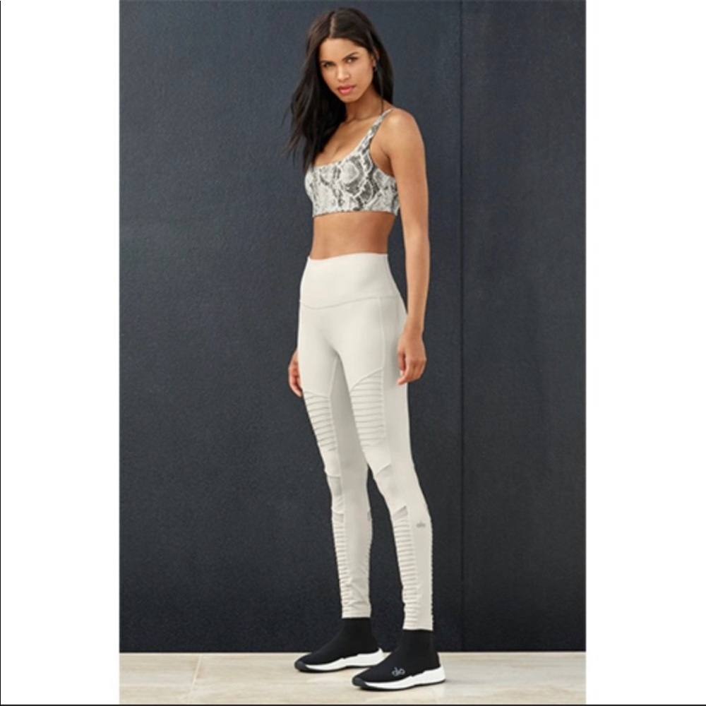 EUC - Alo Yoga High Waist Moto Legging in Bone L